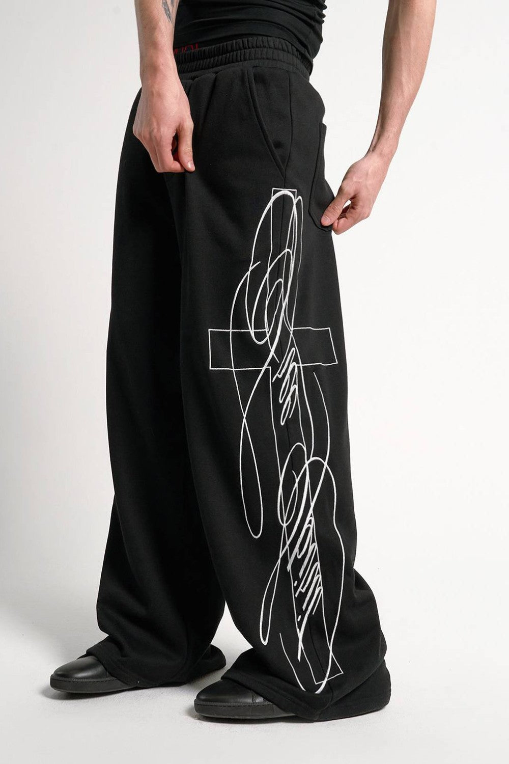 Zane Cross Embroidered Sweatpants