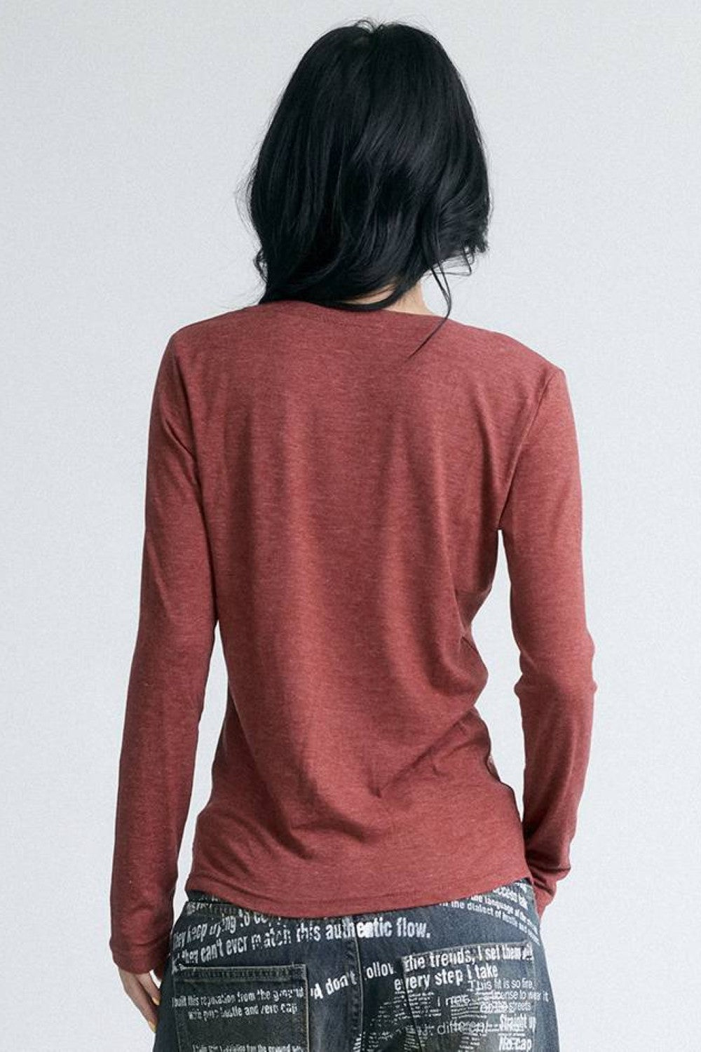 Echo Graphic V-Neck Top