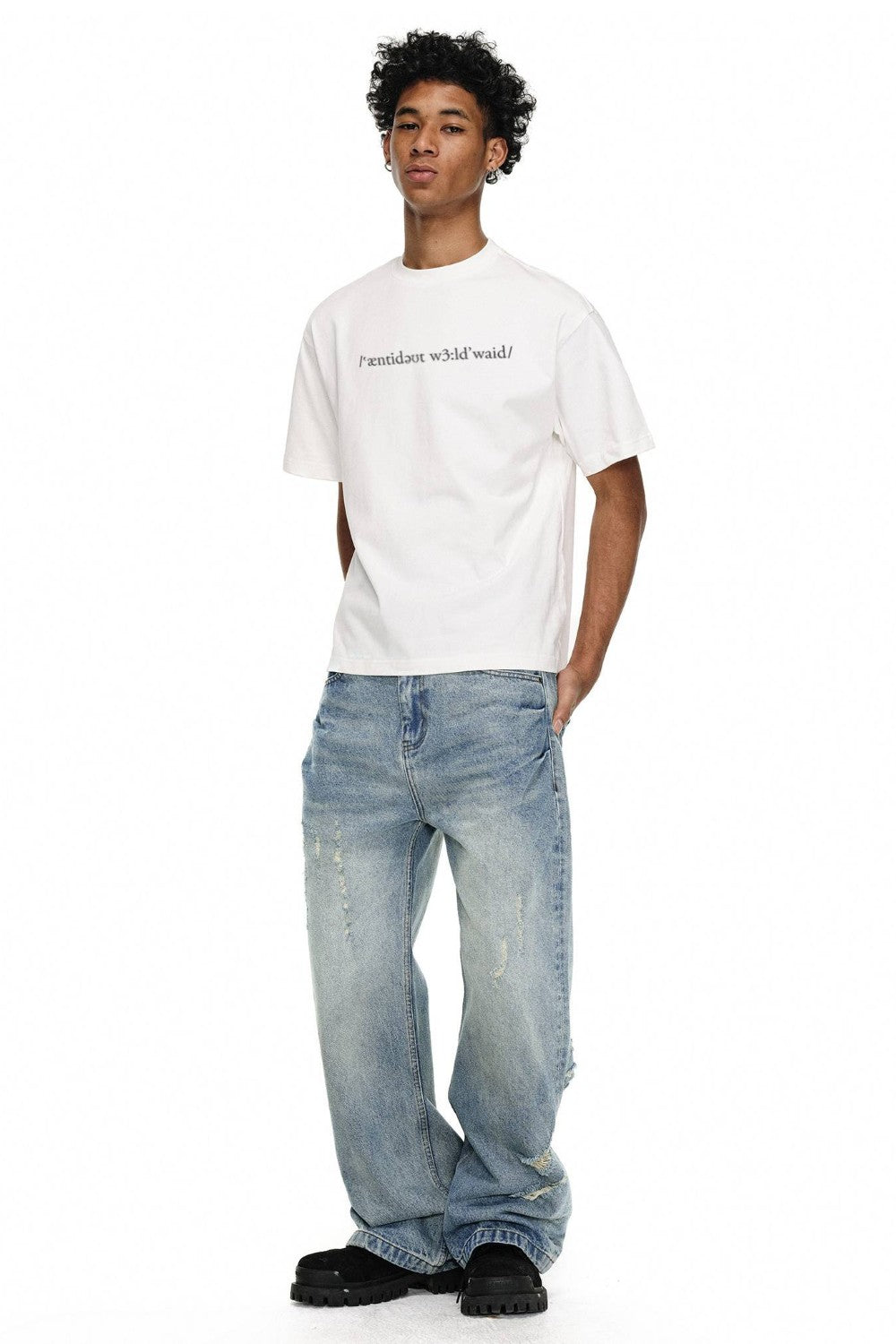 Axel Ripped Washed Jeans