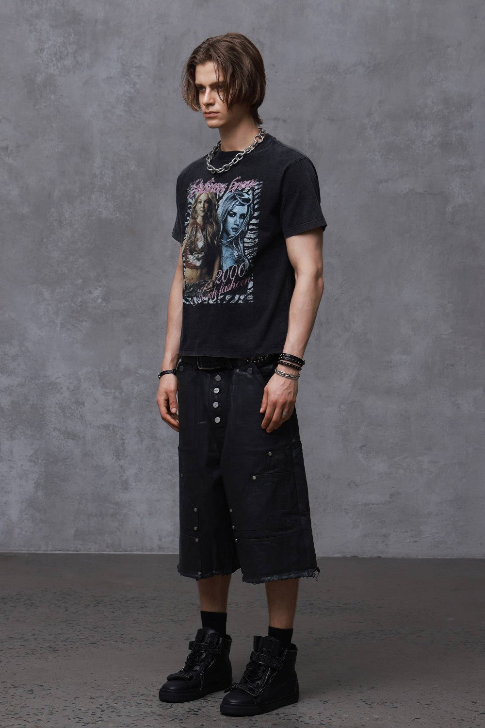 Britney 2000 Muse Tee