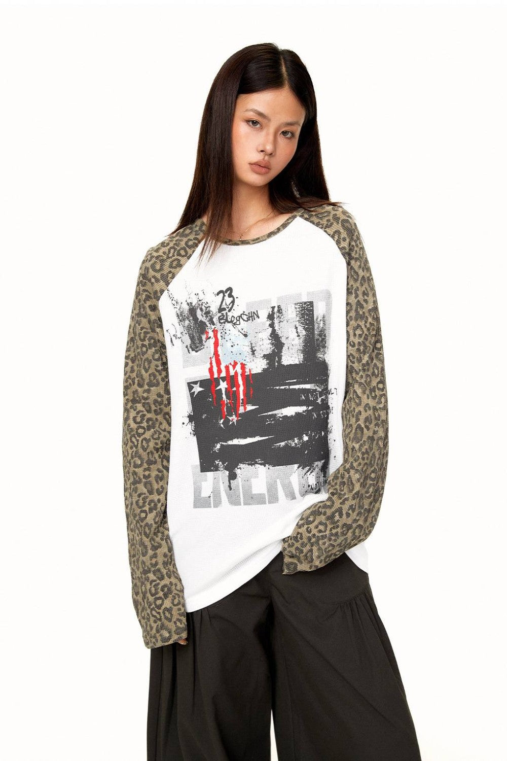 Quinn Leopard Raglan T-Shirt