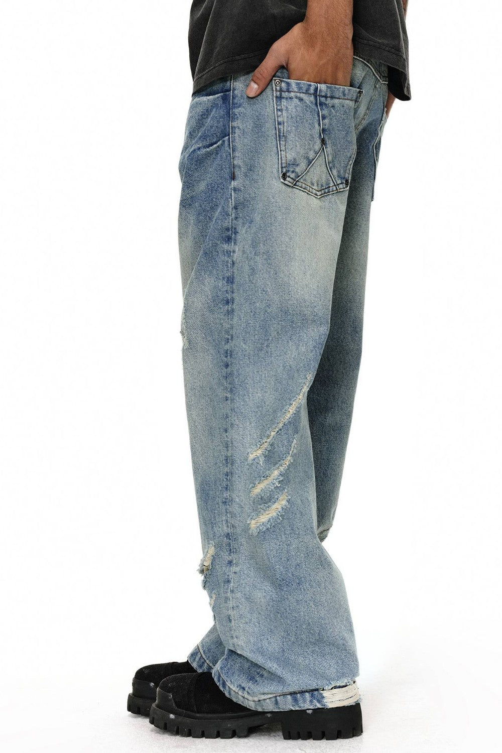 Axel Ripped Washed Jeans