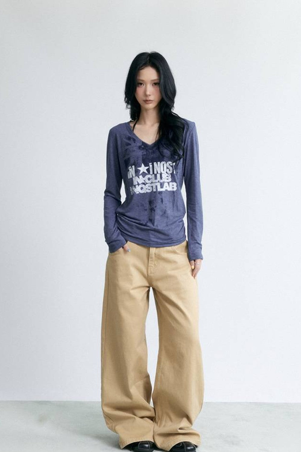 Echo Graphic V-Neck Top