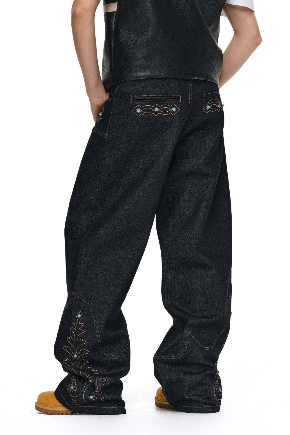 Western Embroidered Indigo Jeans