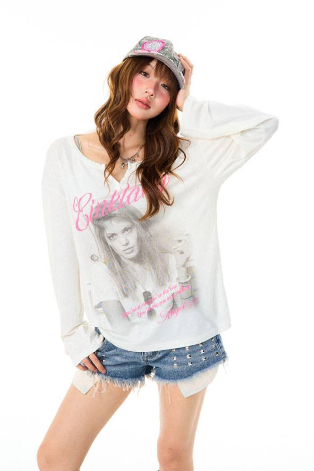 Sunday Muse Graphic Top