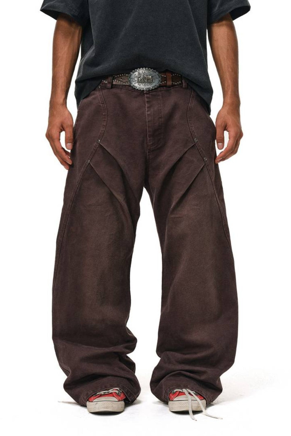Apex Pleated Cargo Jeans