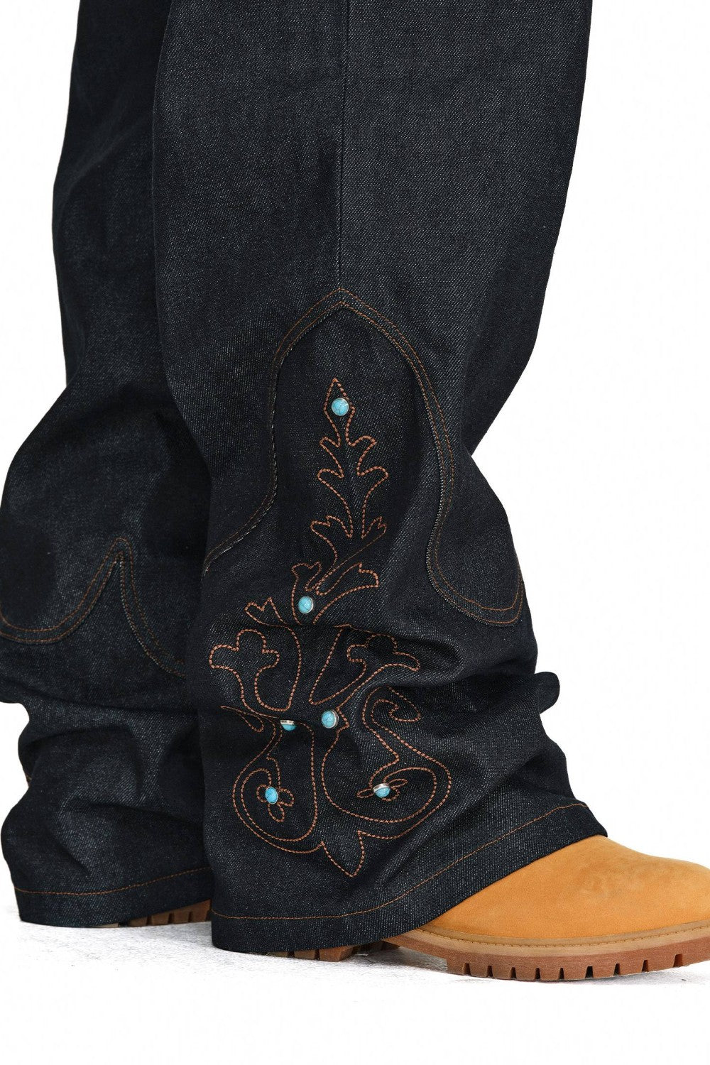 Western Embroidered Indigo Jeans