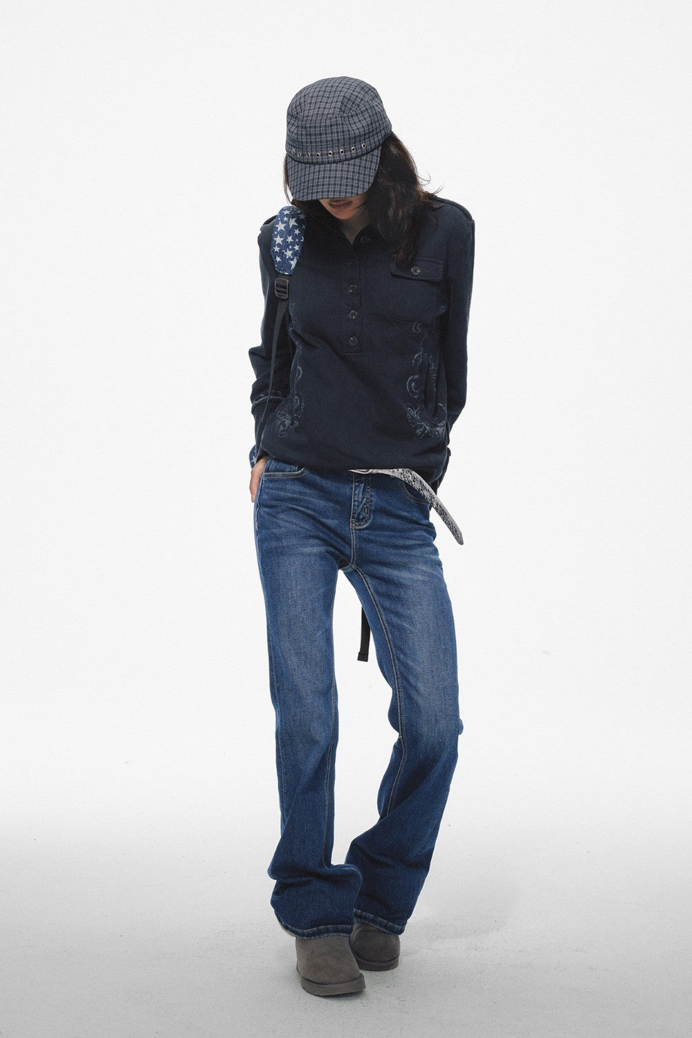 Shadow Crest Button Sweatshirt