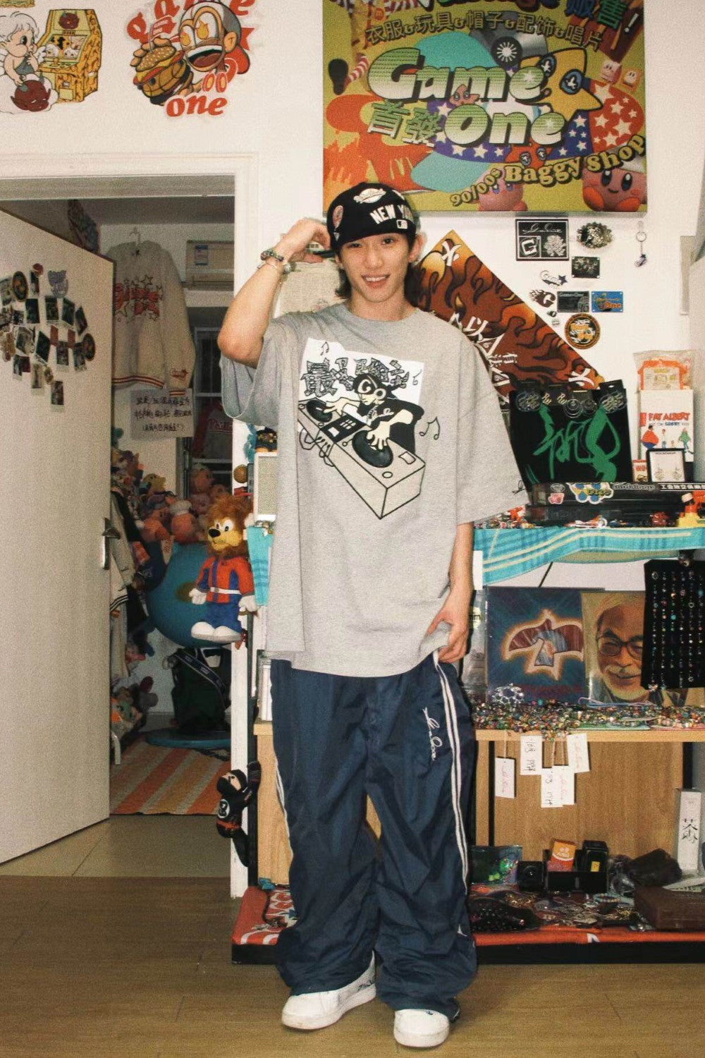 DJ Oversized Graphic Tee