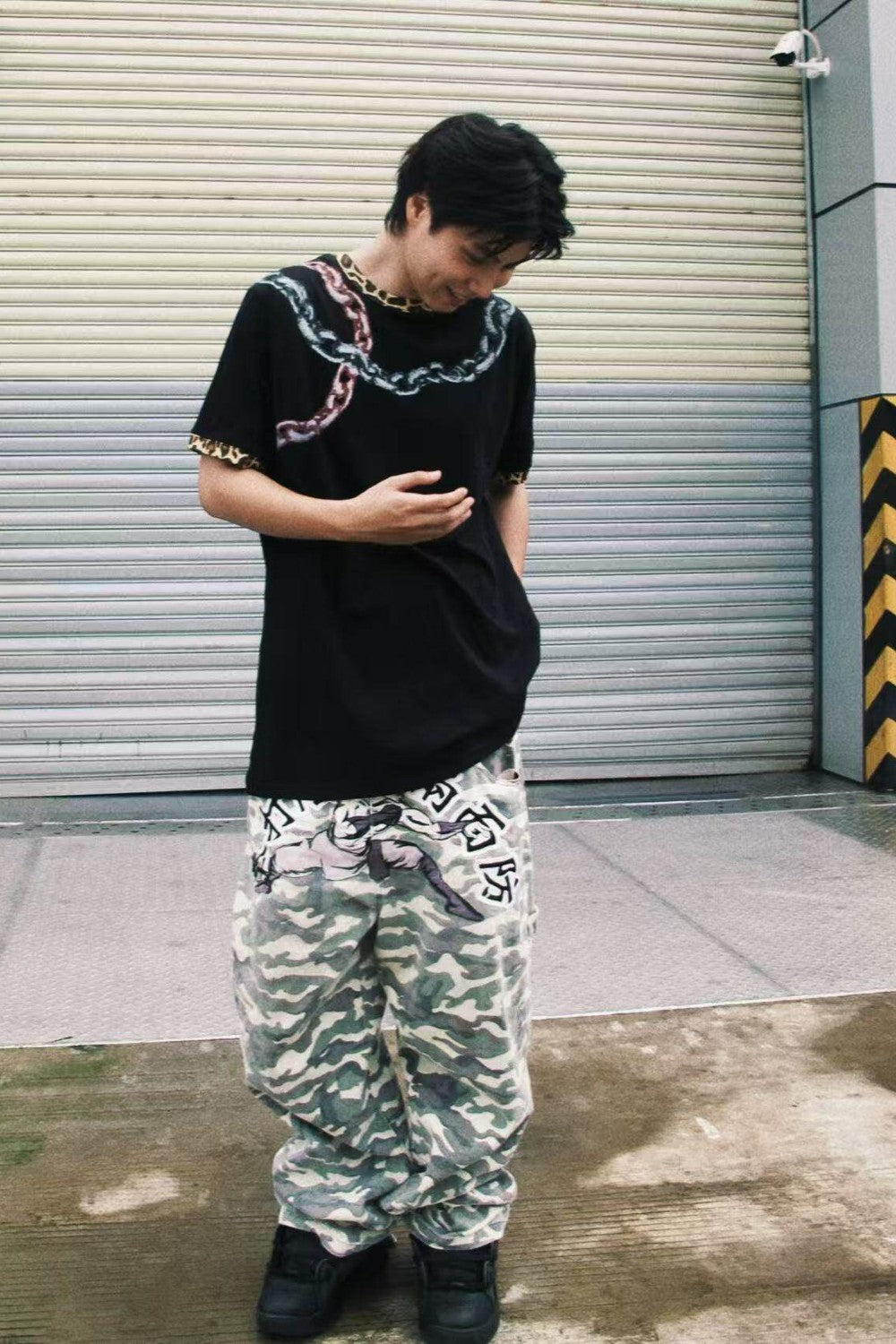 Yami Leopard Chain Tee