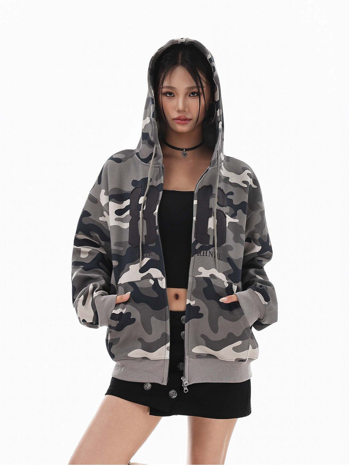 Women camo zip hoodie